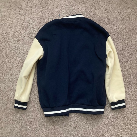 Varsity jacket with packet and pockets - Picture 3 of 9